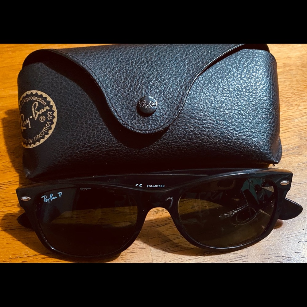 Men’s Ray Ban polarized sunglasses